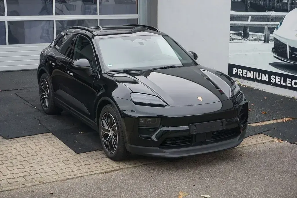 Gebraucht Porsche Macan Basis 264 kW (360 PS) 2026 Schwarz SUV
