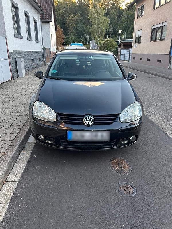 Schwarz Gebraucht 2006 VW Golf V Kleinwagen | 2.800 € (Fairer Preis) - Bild 1/4
