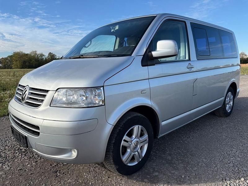 Silber Gebraucht 2004 VW T5 Van | 9.800 € (Etwas zu teuer) - Bild 1/4