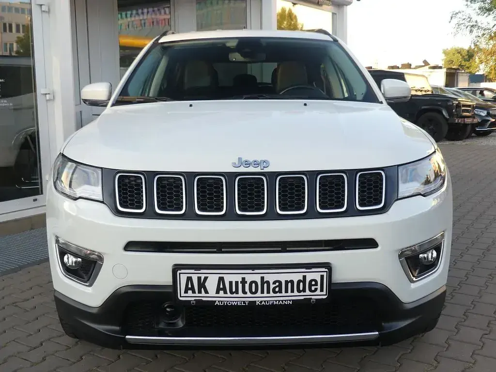 Gebraucht Jeep Compass Limited 190 PS (139 kW) 2020 Weiß SUV