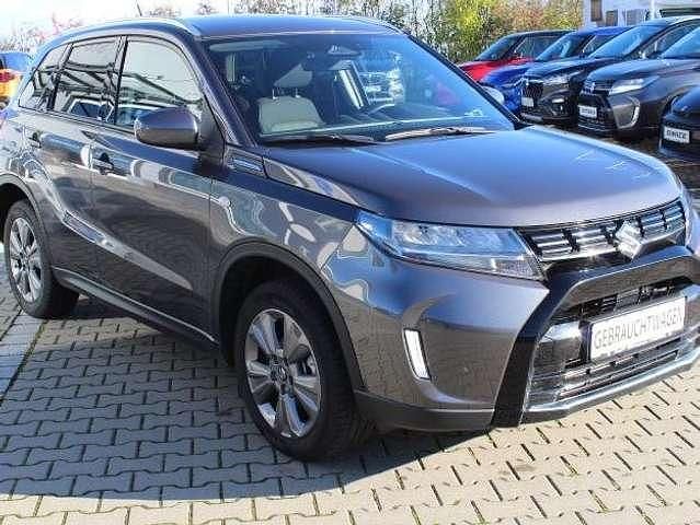 Gebraucht Suzuki Vitara Comfort 129 PS (94 kW) 2025 Titan dark gray pearl SUV