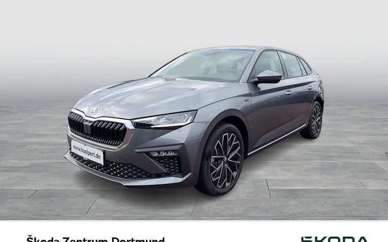Graphitegrau metallic Gebraucht 2025 Skoda Scala Selection Kleinwagen | 22.666 € (Fairer Preis) - Bild 1/4
