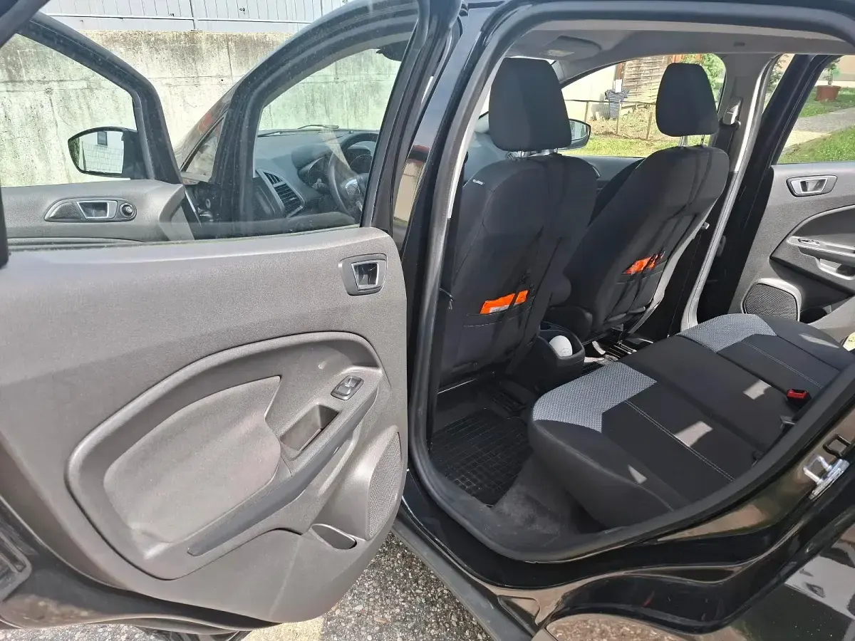 Gebraucht Ford Ecosport 125 PS (91 kW) 2016 Schwarz SUV