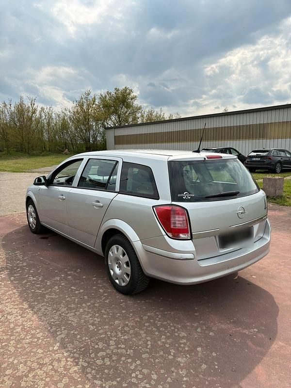 Usado Opel Astra 2010 Prateado Carrinha