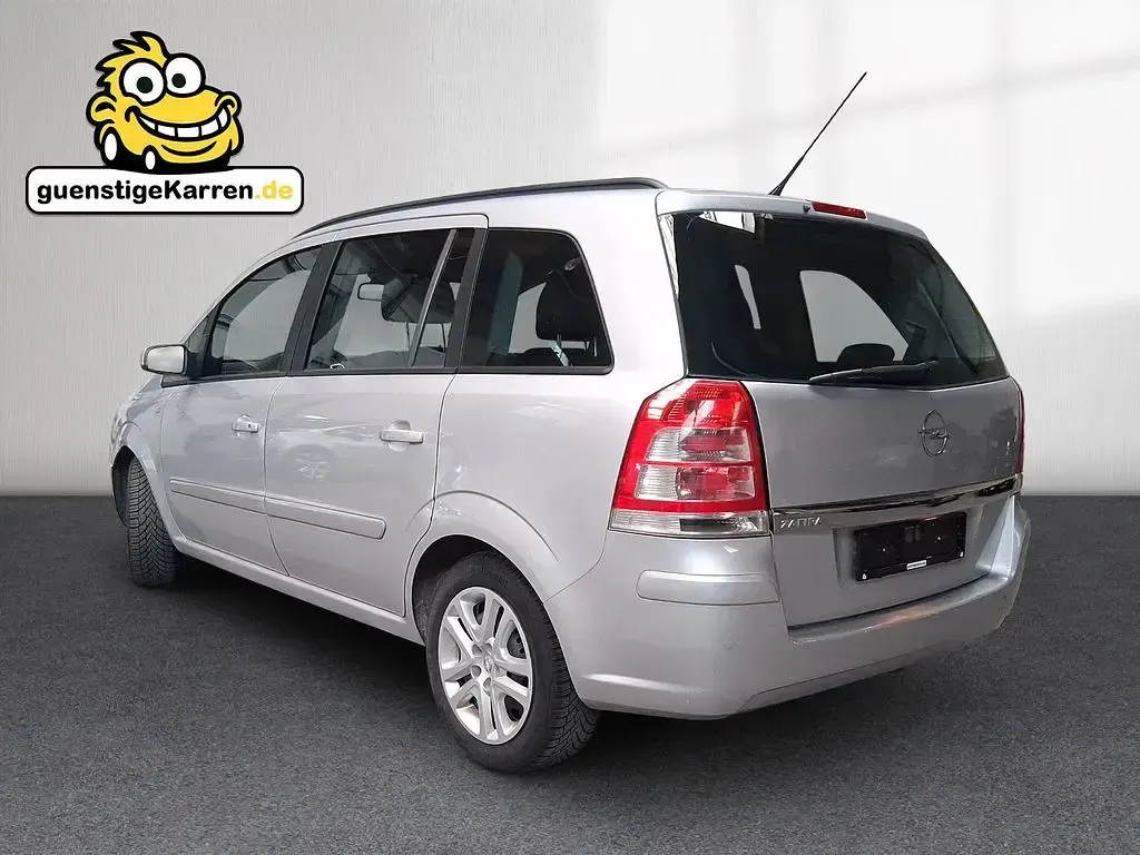Gebraucht Opel Zafira Edition 140 PS (102 kW) 2009 Silber Van / Kleinbus