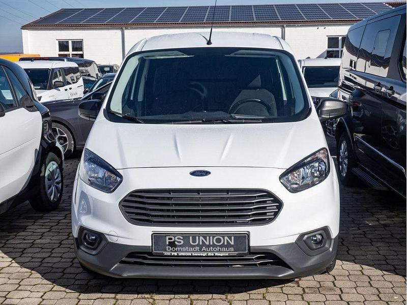 Gebraucht Ford Transit Trend 101 PS (74 kW) 2021 Weiß Van / Kleinbus