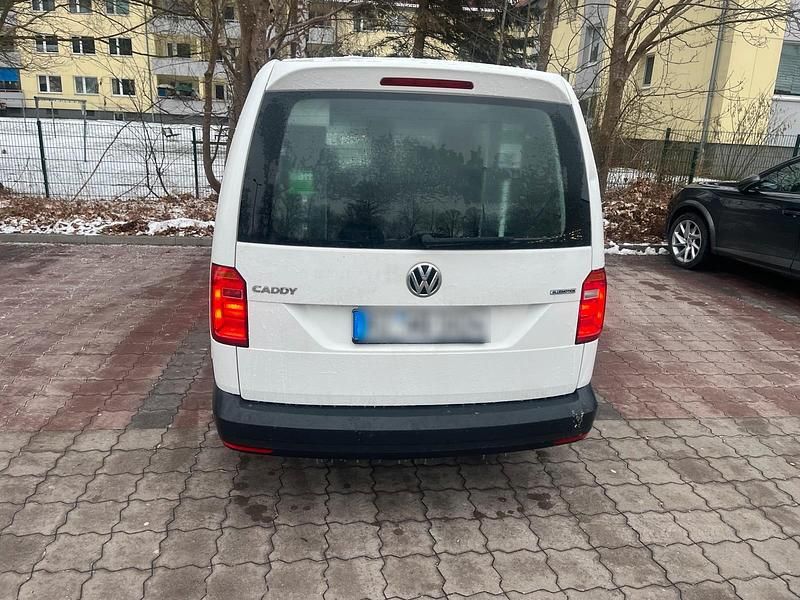 Gebraucht VW Caddy 110 PS (80 kW) 2018 Weiß Van / Kleinbus