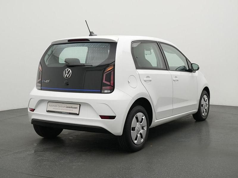 Gebraucht VW e-up! 61 kW (83 PS) 2021 Weiss Kleinwagen