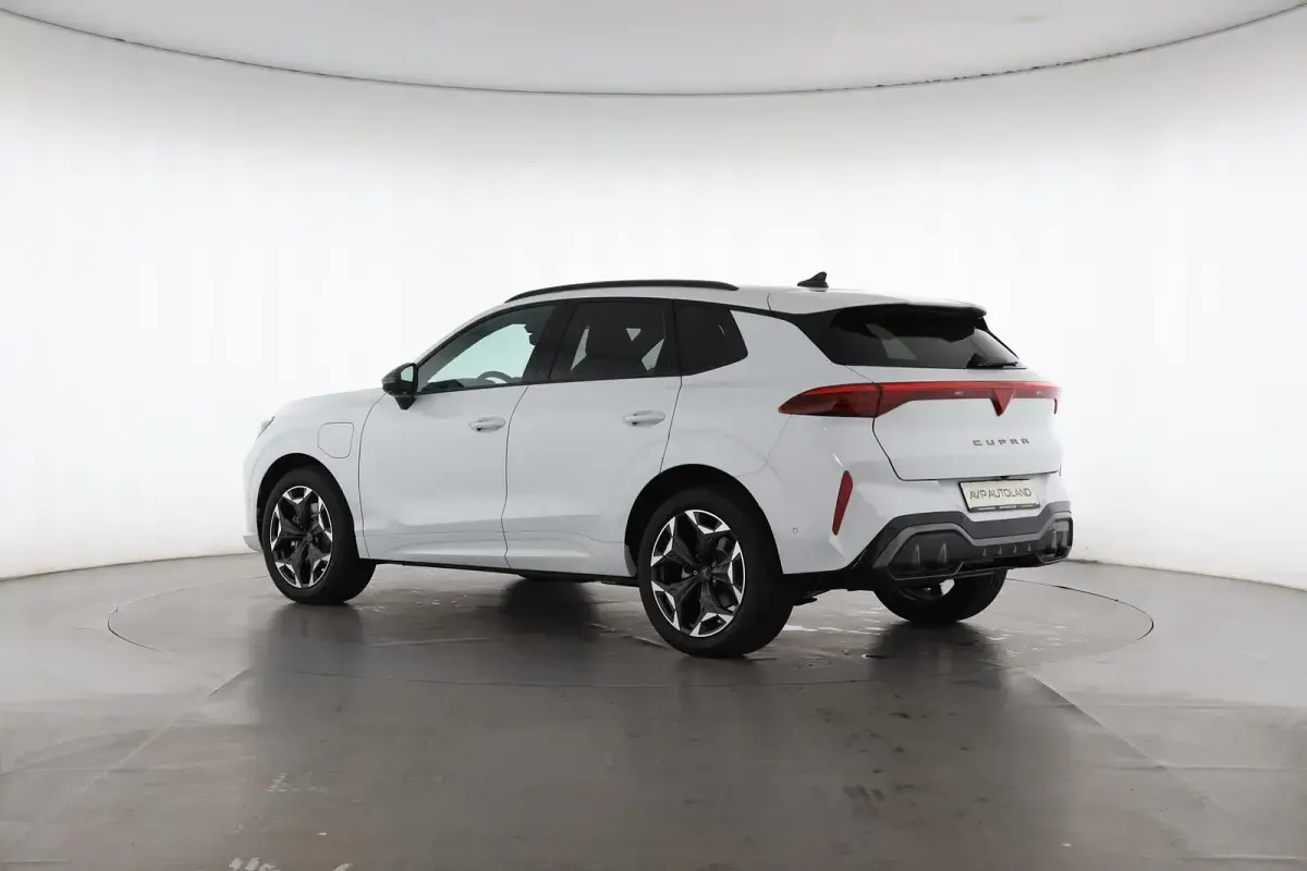 Neu Cupra Terramar 204 PS (150 kW) 2025 Glacial weiß SUV