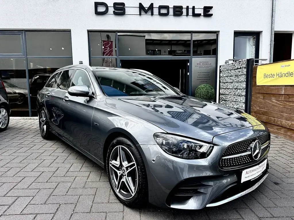 Gebraucht Mercedes E300 AMG line 306 PS (225 kW) 2021 Other Limousine