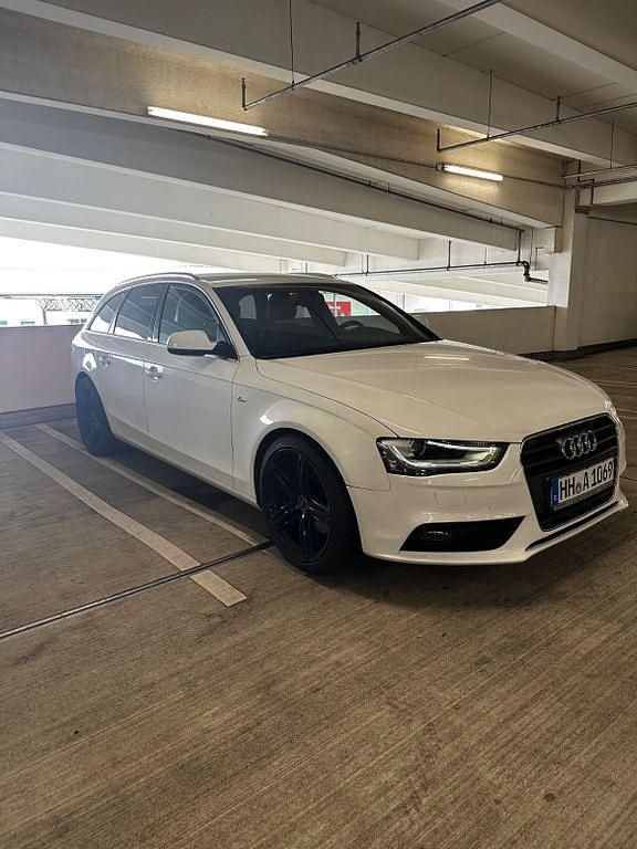 Weiß Gebraucht 2012 Audi A4 S-Line Kombi | 7.900 € (Guter Preis) - Bild 1/4