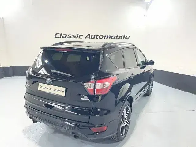 Gebraucht Ford Kuga ST-Line 150 PS (110 kW) 2019 Schwarz SUV
