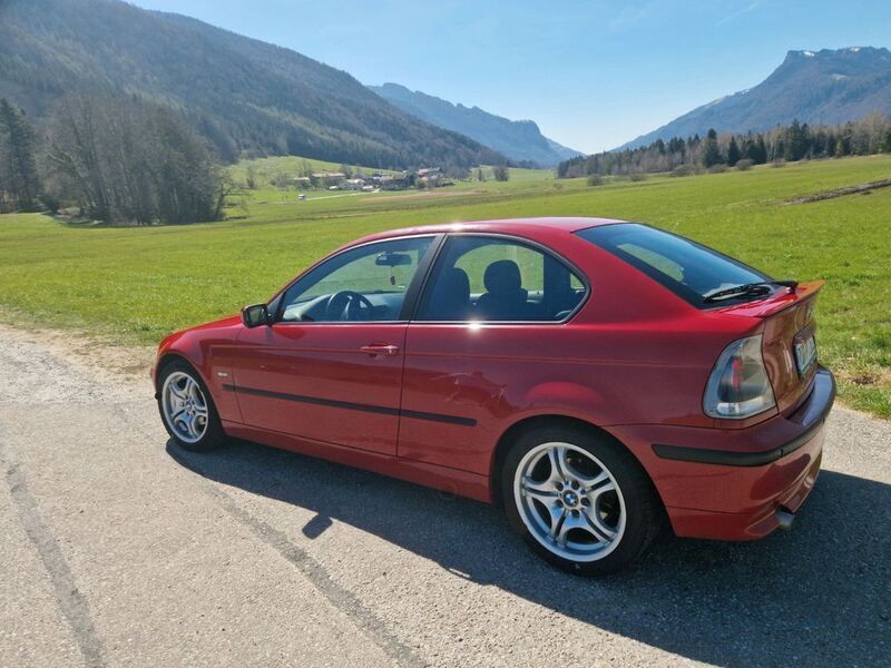Rot Gebraucht 2002 BMW 316 Compact Sport Line Kleinwagen | 1.000 € (Fairer Preis) - Bild 1/4