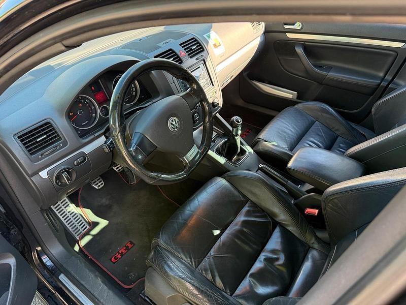 Gebraucht VW Golf V GTI 200 PS (147 kW) 2004 Schwarz Kleinwagen