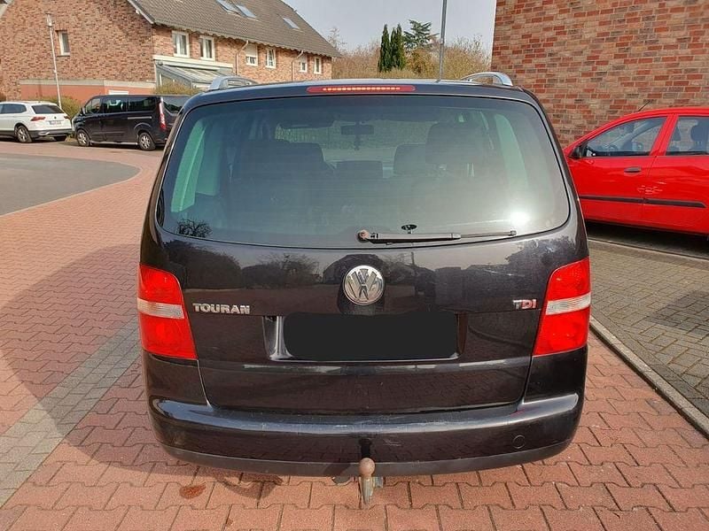 Gebraucht VW Touran Highline 140 PS (102 kW) 2003 Schwarz Van / Kleinbus