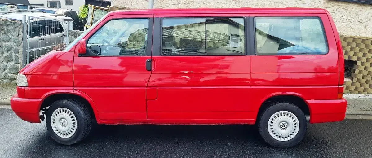 Occasion VW Multivan 115 ch (84 kW) 1997 Rouge Monospace