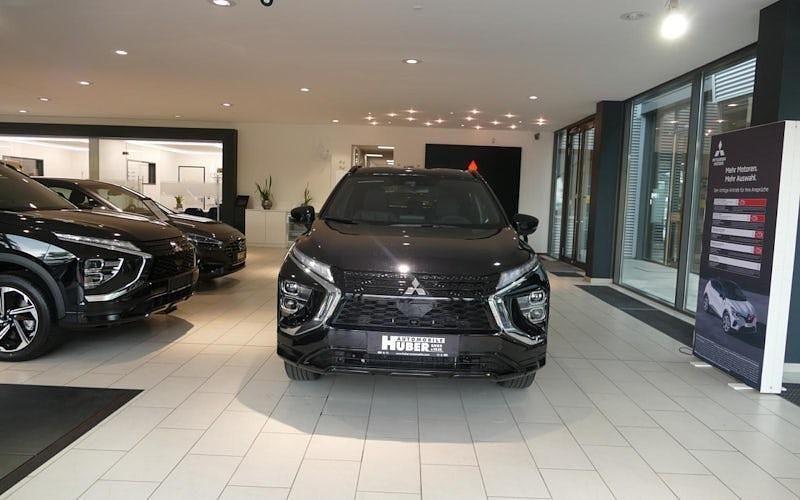 Gebraucht Mitsubishi Eclipse Cross Top 188 PS (138 kW) 2023 Schwarz metallic SUV