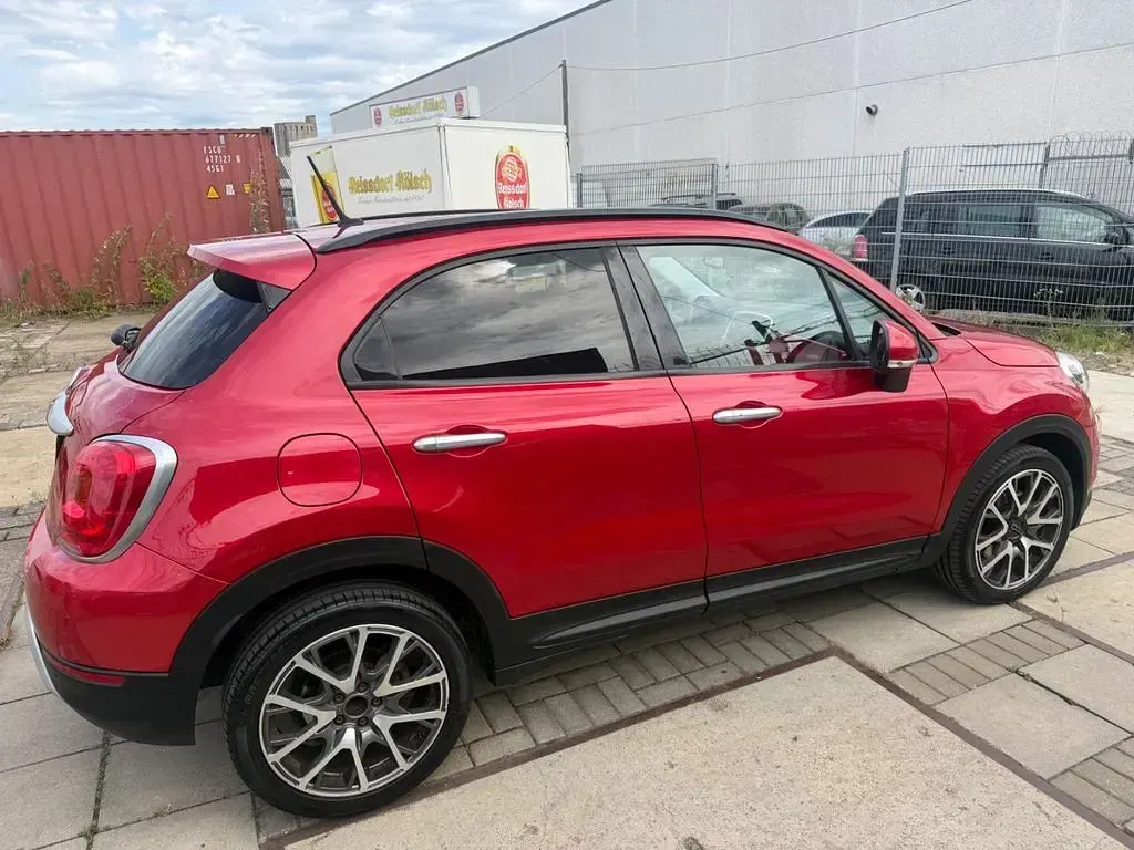 Gebraucht Fiat 500X Cross Plus 120 PS (88 kW) 2017 Colore esterno (pearl red) SUV