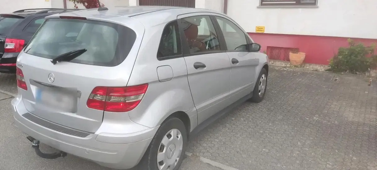 Gebraucht Mercedes B170 117 PS (86 kW) 2008 Silber Van / Kleinbus