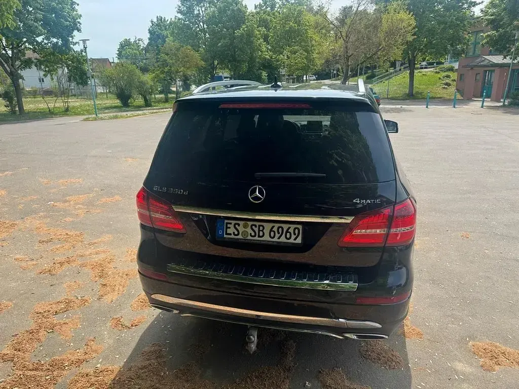 Gebraucht Mercedes GLS350 190 PS (139 kW) 2018 Schwarz SUV