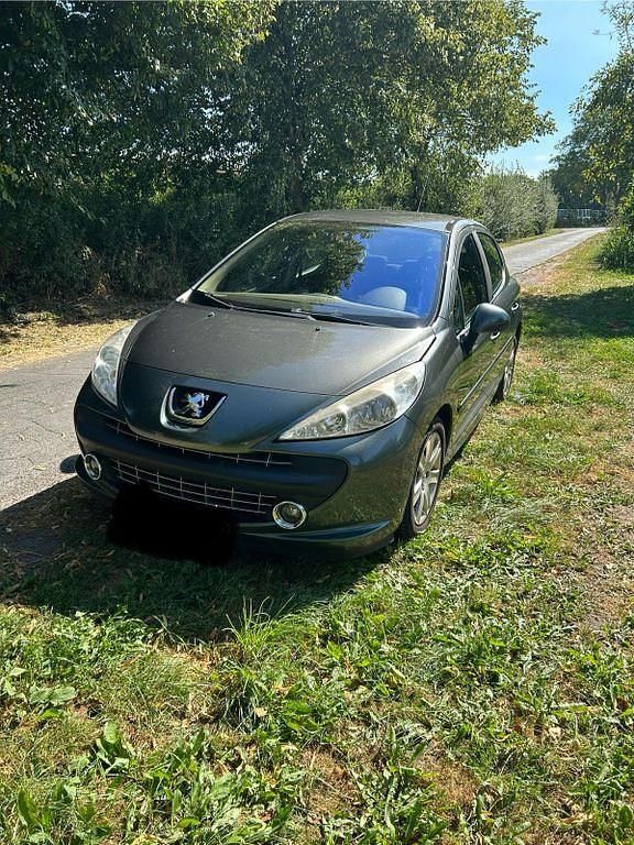 Grau Gebraucht 2007 Peugeot 207 Sport Limousine | 2.000 € (Guter Preis) - Bild 1/4