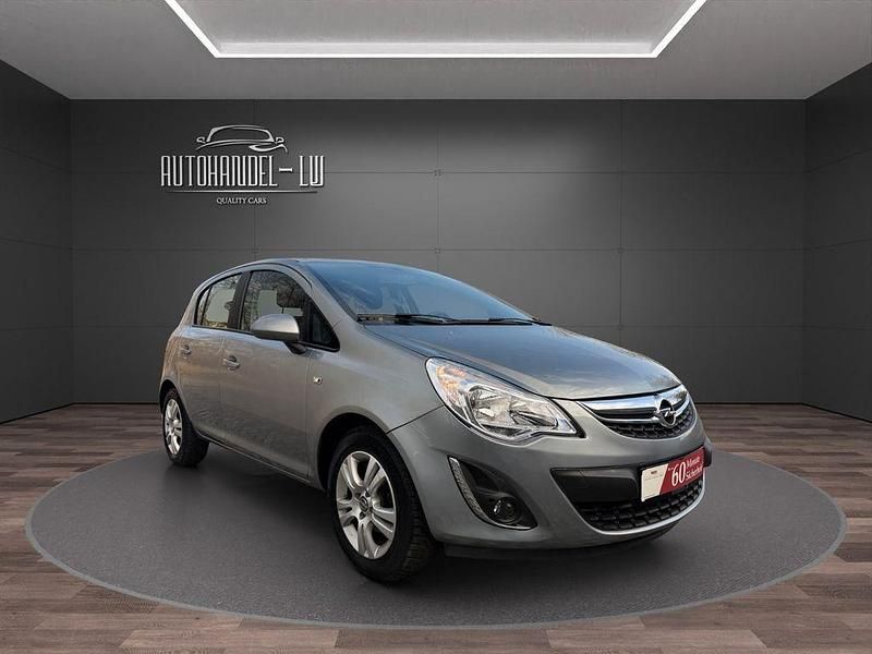 Usata Opel Corsa Active 86 CV (63 kW) 2013 Argento Utilitaria
