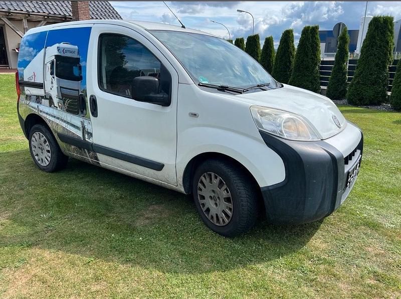 Weiß Gebraucht 2013 Fiat Fiorino Van | 3.450 € - Bild 1/4