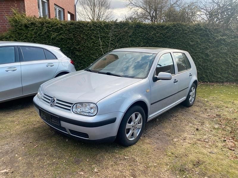 Gebraucht VW Golf IV 75 PS (55 kW) 1999 Silber Kleinwagen
