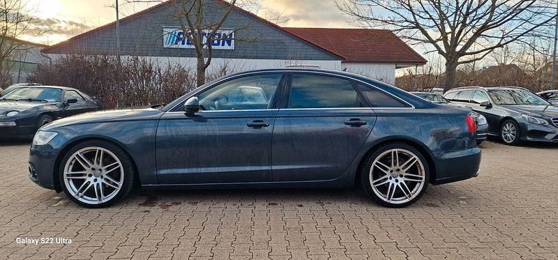 Gebraucht Audi A6 Ambiente 204 PS (150 kW) 2011 Blau Limousine