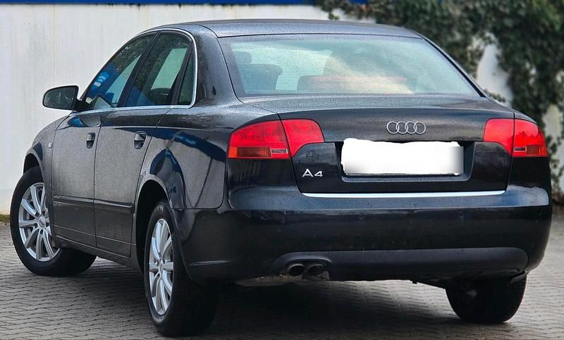 Gebraucht Audi A4 116 PS (85 kW) 2007 Schwarz Limousine