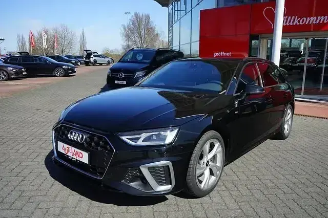 Gebraucht Audi A4 S-Line 163 PS (119 kW) 2022 Schwarz Kombi