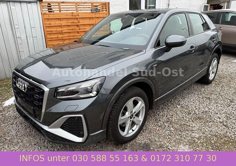 Gebraucht Audi Q2 S-Line 150 PS (110 kW) 2022 Grau SUV