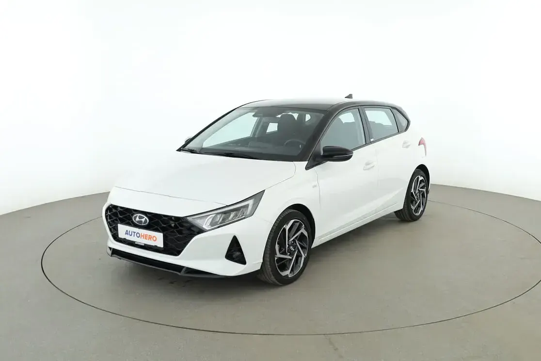 Gebraucht Hyundai i20 Intro Edition 101 PS (74 kW) 2021 Kleinwagen