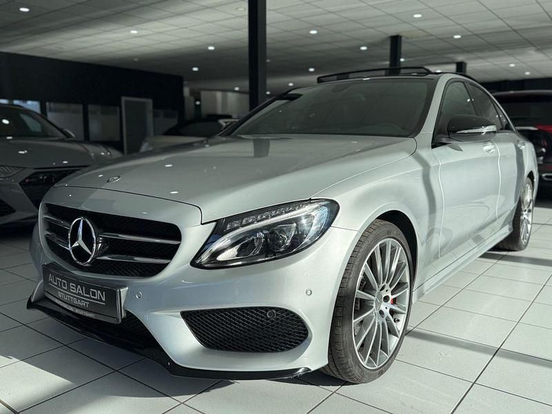 Silber Gebraucht 2015 Mercedes C250 AMG Limousine | 26.990 € (Etwas zu teuer) - Bild 1/4
