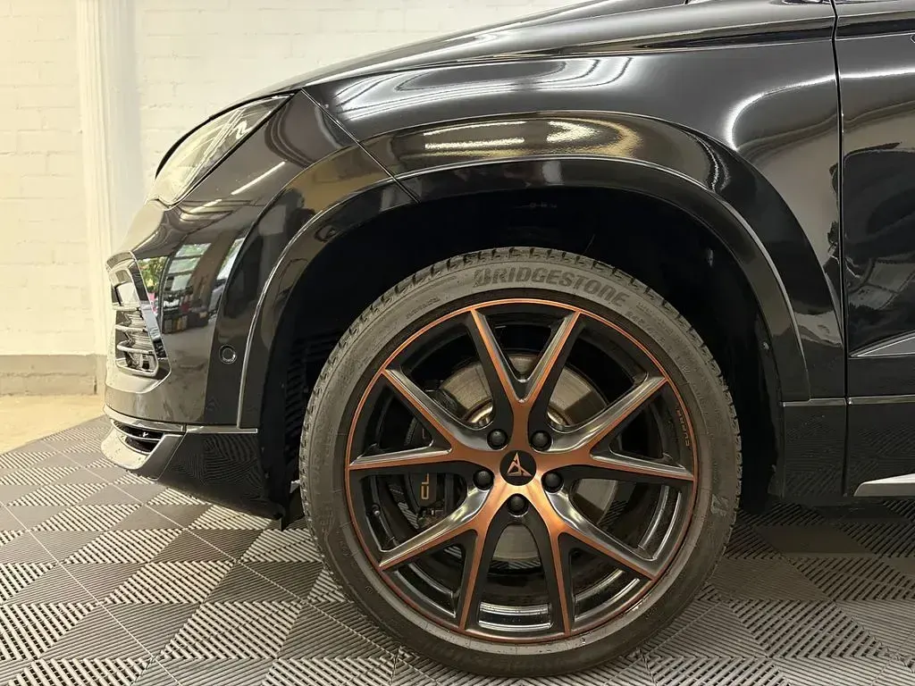 Gebraucht Cupra Ateca VZ 300 PS (220 kW) 2024 Schwarz SUV