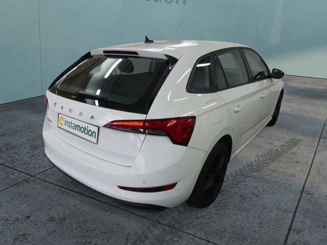 Gebraucht Skoda Scala Cool Plus 95 PS (69 kW) 2020 Weiß Kleinwagen