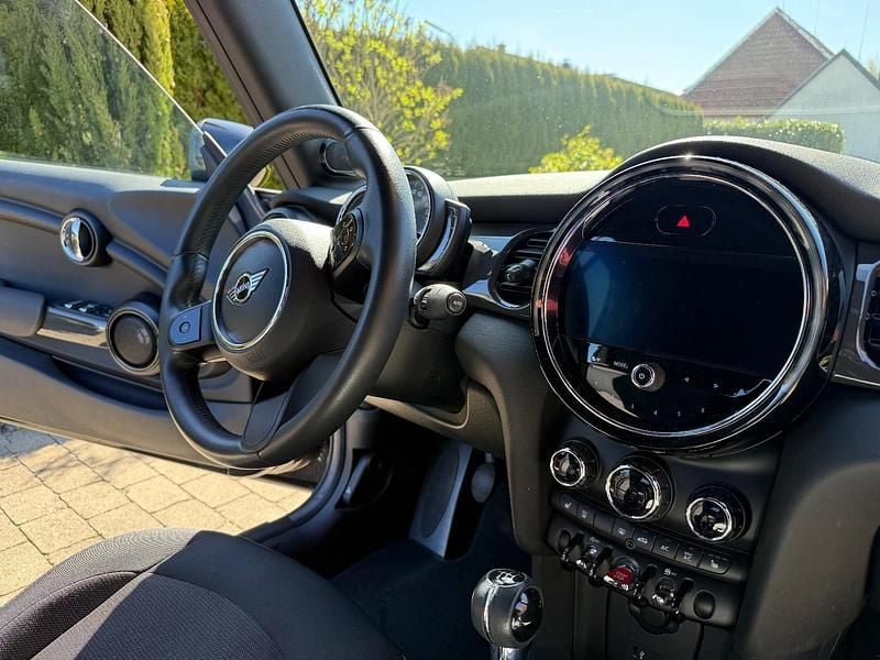 Gebraucht Mini One Cabriolet 102 PS (75 kW) 2021 Schwarz Cabrio