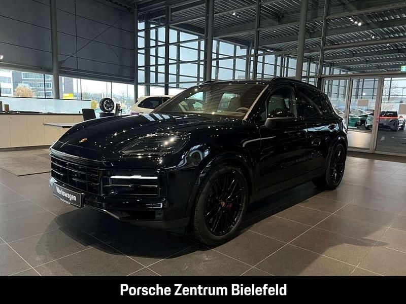 Schwarz Gebraucht 2024 Porsche Cayenne S SUV | 106.900 € (Fairer Preis) - Bild 1/4