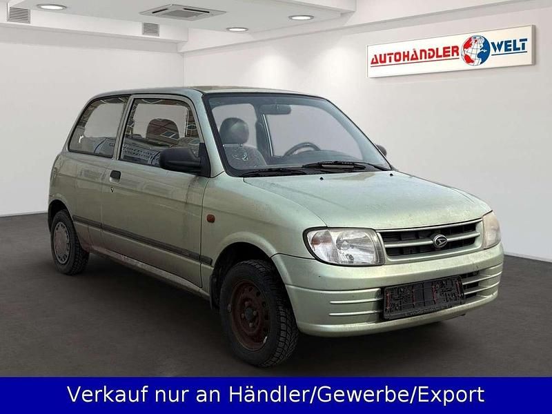 Gebraucht Daihatsu Cuore 56 PS (41 kW) 1999 Grün Kleinwagen