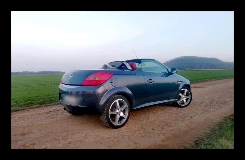Gebraucht Opel Tigra 90 PS (66 kW) 2007 Grau Cabrio