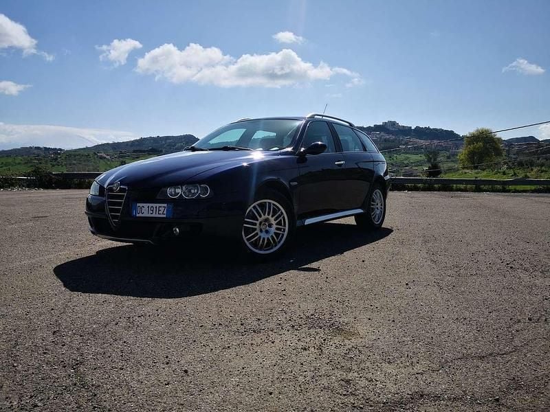 Blau Gebraucht 2006 Alfa Romeo Crosswagon Distinctive Kombi | 15.000 € - Bild 1/4