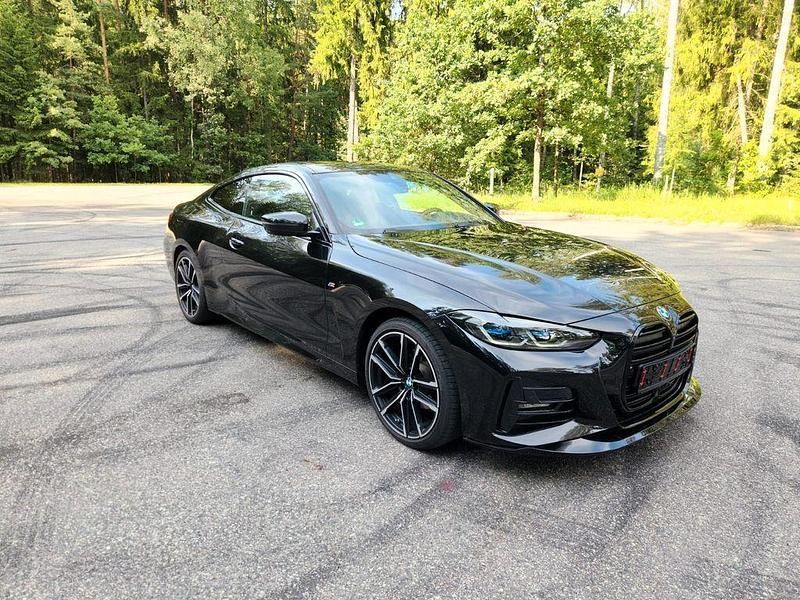 Schwarz Gebraucht 2021 BMW 420 M Sport Coupé | 38.000 € (Etwas zu teuer) - Bild 1/4