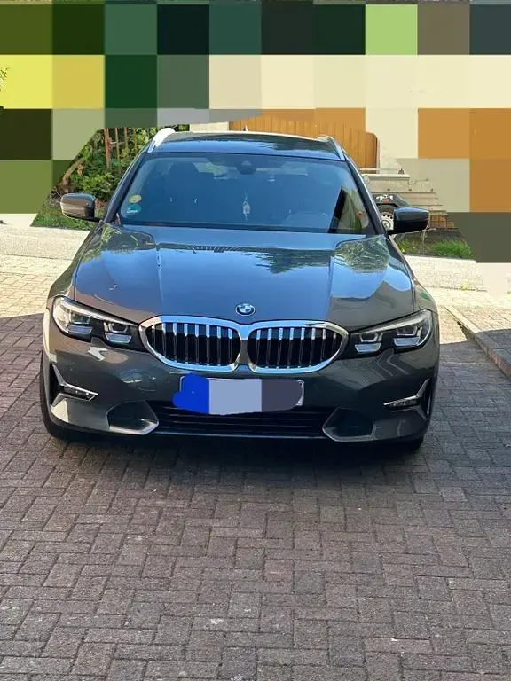 Gebraucht BMW 318 Luxury Line 150 PS (110 kW) 2020 Grau Kombi