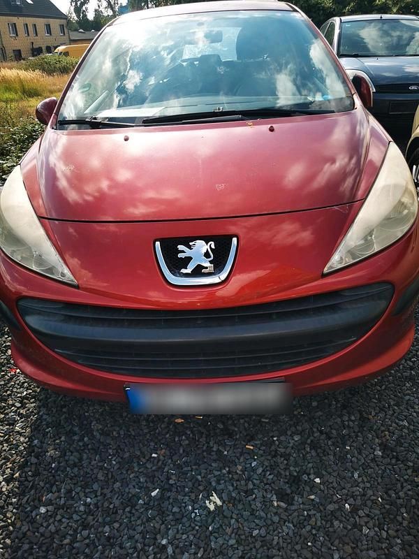 Rot Gebraucht 2007 Peugeot 207 Kleinwagen | 400 € (Superpreis) - Bild 1/4