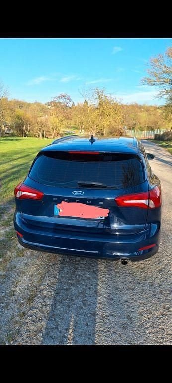 Gebraucht Ford Focus Trend 120 PS (88 kW) 2020 Blau Limousine
