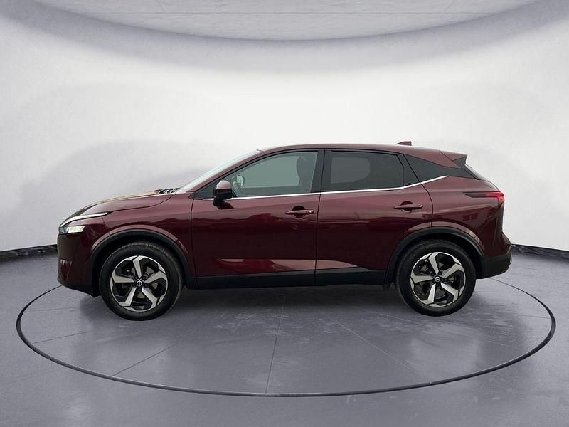 Gebraucht Nissan Qashqai N-Connecta 140 PS (102 kW) 2023 Rot SUV
