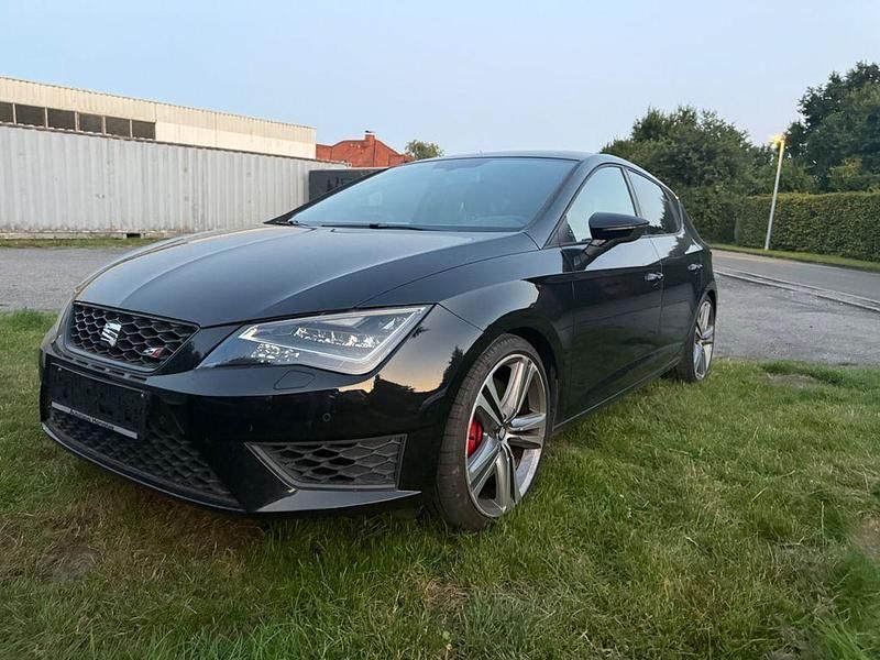 Schwarz Gebraucht 2015 Cupra Leon Limousine | 15.950 € (Guter Preis) - Bild 1/4