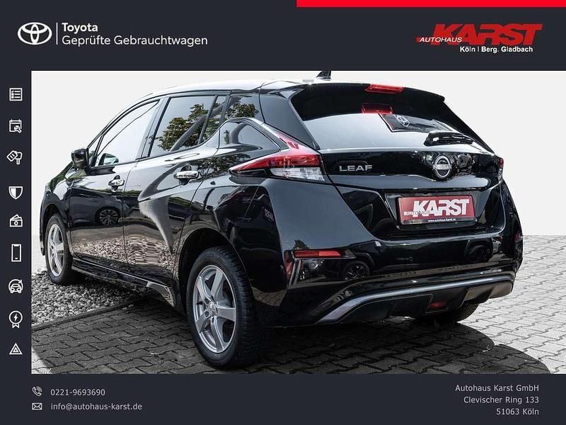 Gebraucht Nissan Leaf N-Connecta 160 kW (218 PS) 2022 Schwarz Kleinwagen