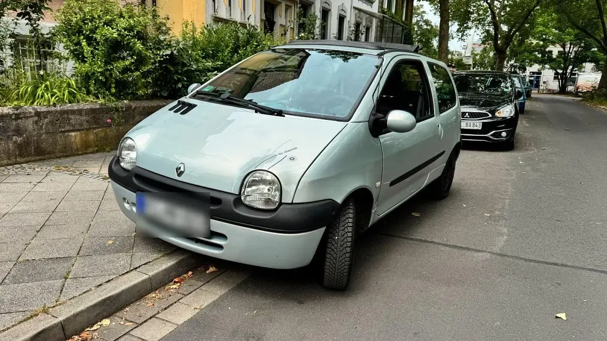 Gebraucht Renault Twingo 75 PS (55 kW) 2007 Silber Kleinwagen