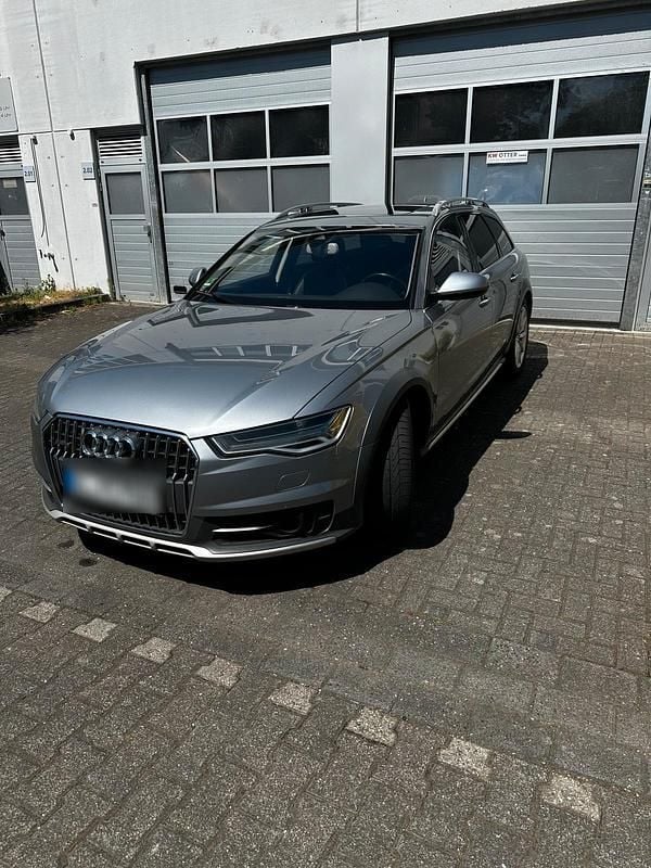 Silber Gebraucht 2015 Audi A6 Allroad Kombi | 13.000 € (Etwas zu teuer) - Bild 1/4